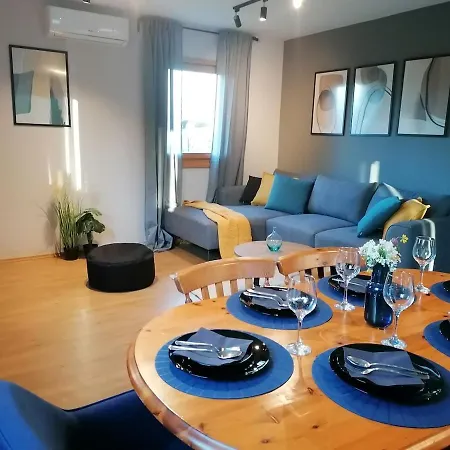 Lana Luxury Pool & Indoor Wellness Nedescina